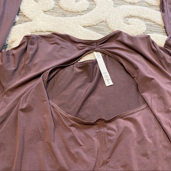 Lululemon New Size 10 LS. Check out all my Lulu. Bundle and save! - Picture 3 of 3